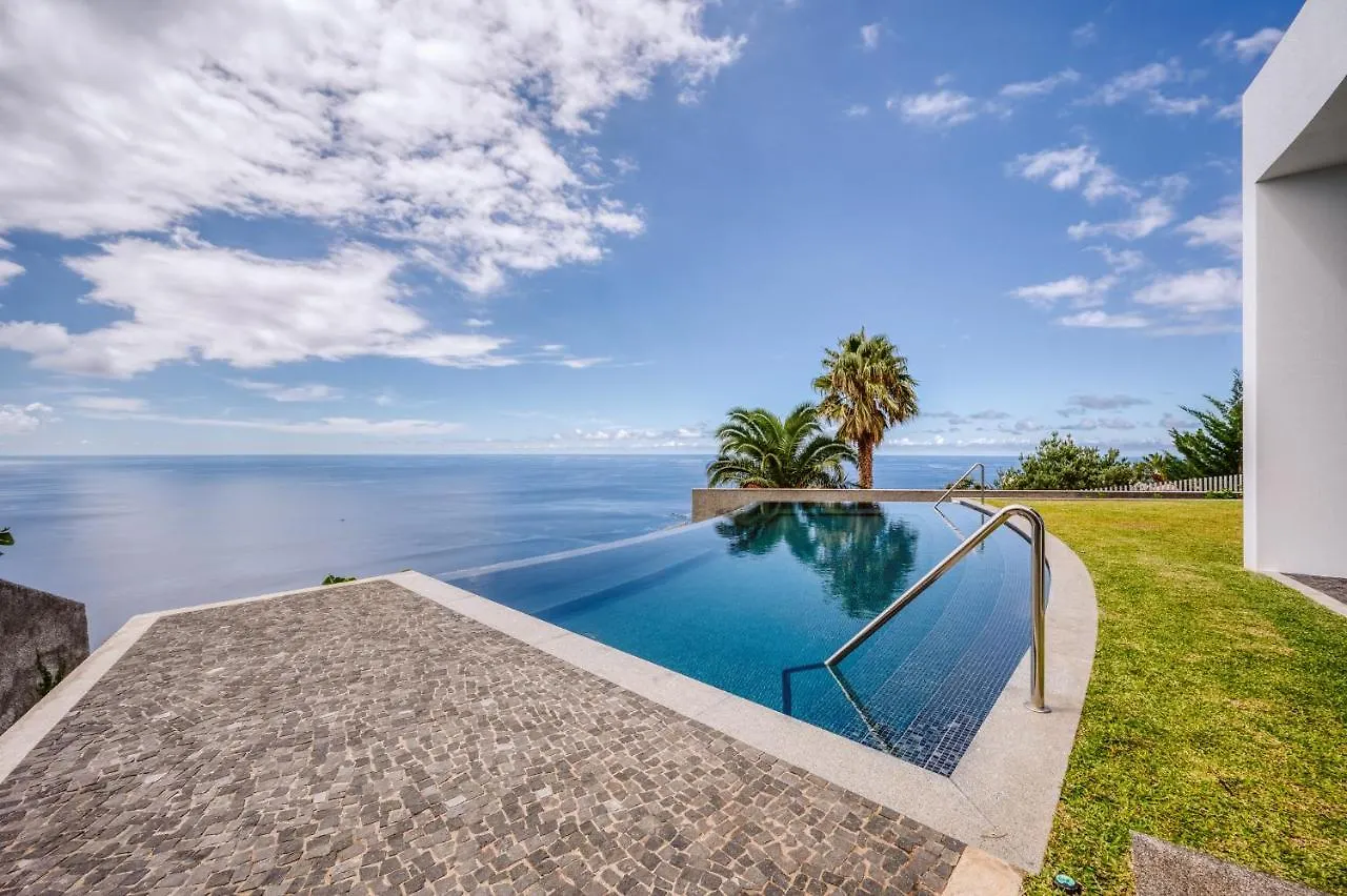 Vila Aguarelas With Pool By Stay Madeira Island Arco da Calheta  0*, Arco da Calheta (Madeira)