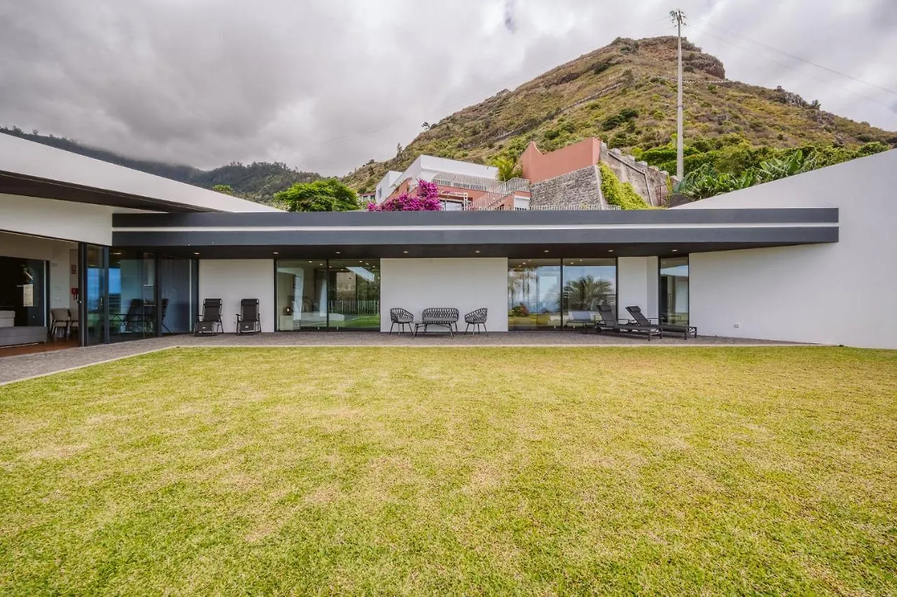 Vila Aguarelas With Pool By Stay Madeira Island Arco da Calheta  Villa